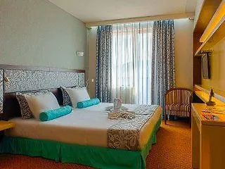Orlando 4*